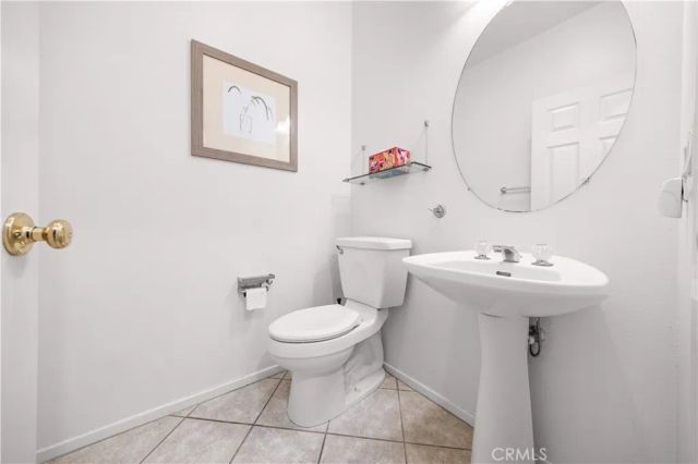 26 Appleglen, Irvine, CA 92602