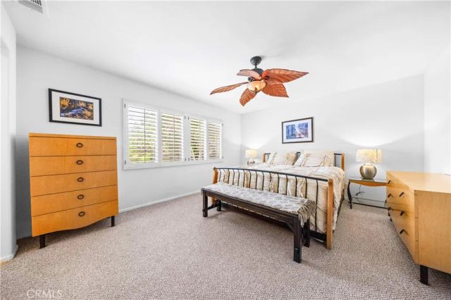 26 Appleglen, Irvine, CA 92602
