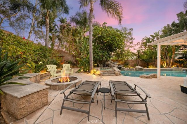 26 Appleglen, Irvine, CA 92602