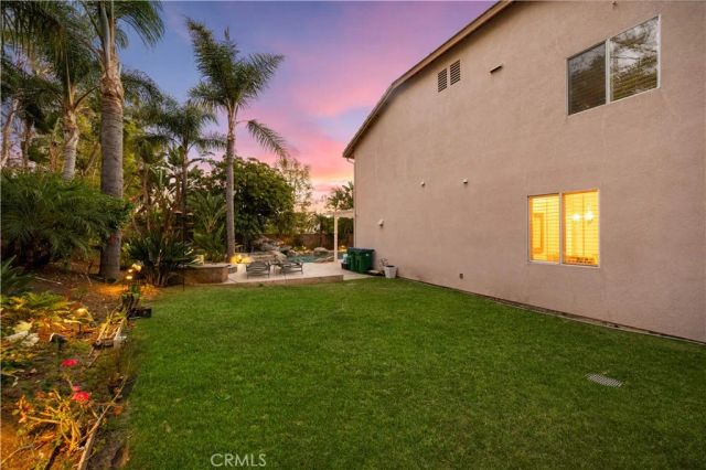 26 Appleglen, Irvine, CA 92602