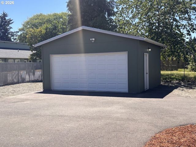 104 RIVER LOOP 1, Eugene, OR 97404