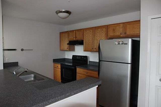 3057 Barclay Way, Ann Arbor, MI 48105