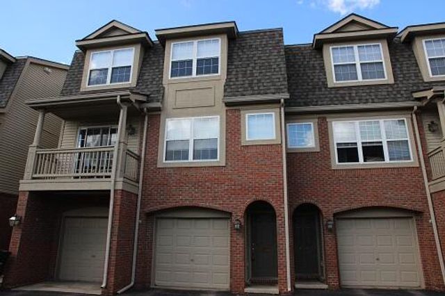 3057 Barclay Way, Ann Arbor, MI 48105
