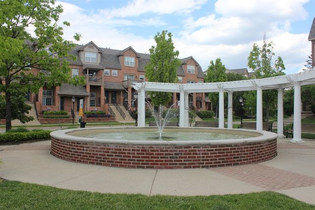 3057 Barclay Way, Ann Arbor, MI 48105