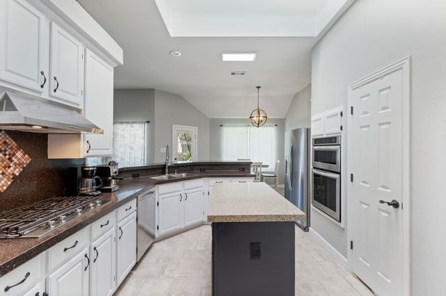 622 Stretford Lane, Allen, TX 75002