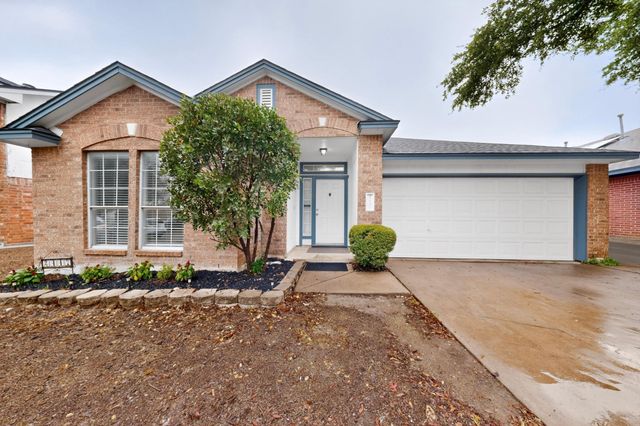 2447 Roundabout LN, Round Rock, TX 78664
