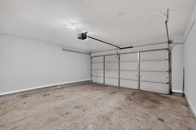 2447 Roundabout LN, Round Rock, TX 78664