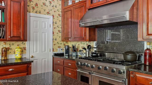 307 Lazar Lane, Southern Pines, NC 28387