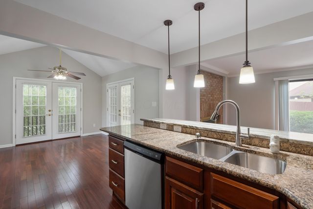 358 Glen Meadow Court, Dublin, OH 43017