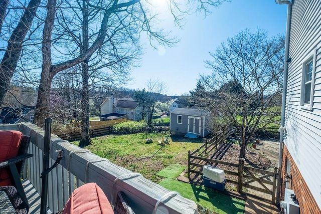 9516 White Tail Trail, Kernersville, NC 27284