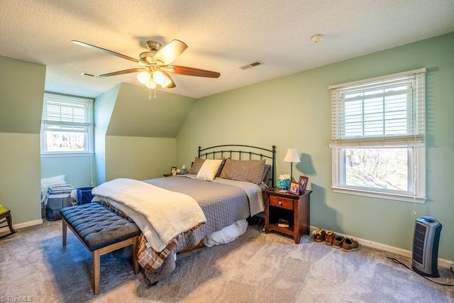 9516 White Tail Trail, Kernersville, NC 27284