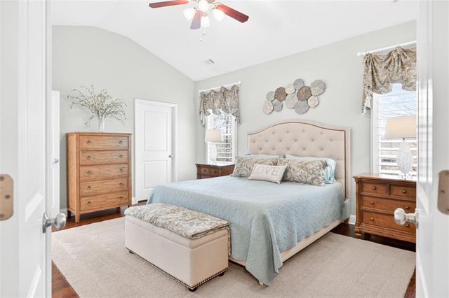 6742 Blue Heron Way, Flowery Branch, GA 30542