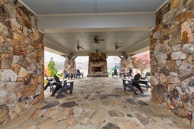 6742 Blue Heron Way, Flowery Branch, GA 30542