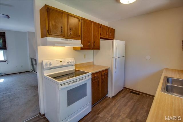 3614 Gilham Avenue, Alton, IL 62002