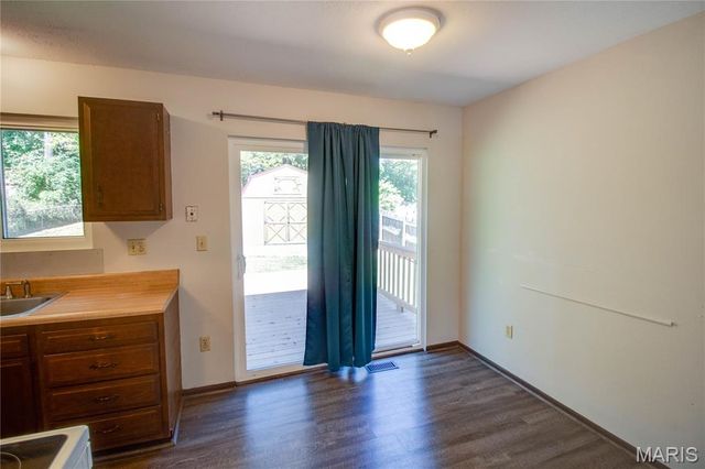 3614 Gilham Avenue, Alton, IL 62002