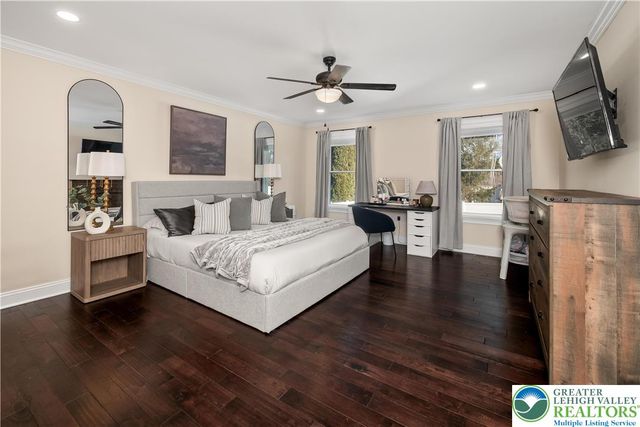 377 Berkley Street, Palmer Twp, PA 18045