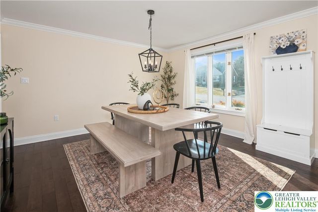 377 Berkley Street, Palmer Twp, PA 18045