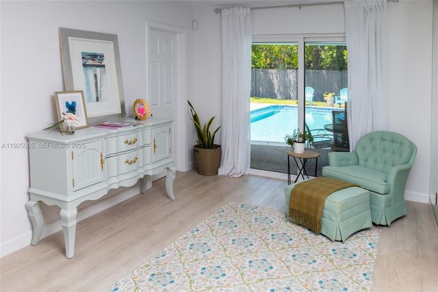 107 Winged Foot Ln, Boca Raton, FL 33431