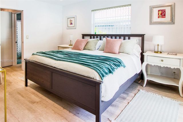 107 Winged Foot Ln, Boca Raton, FL 33431