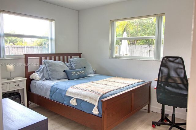 107 Winged Foot Ln, Boca Raton, FL 33431