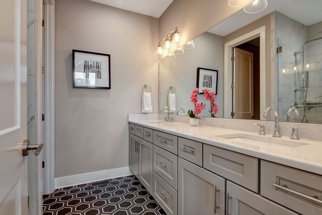 507 27th Ave, N, Nashville, TN 37209