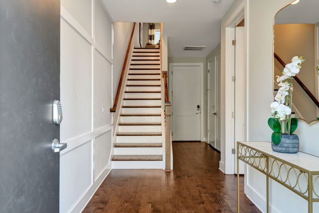 507 27th Ave, N, Nashville, TN 37209