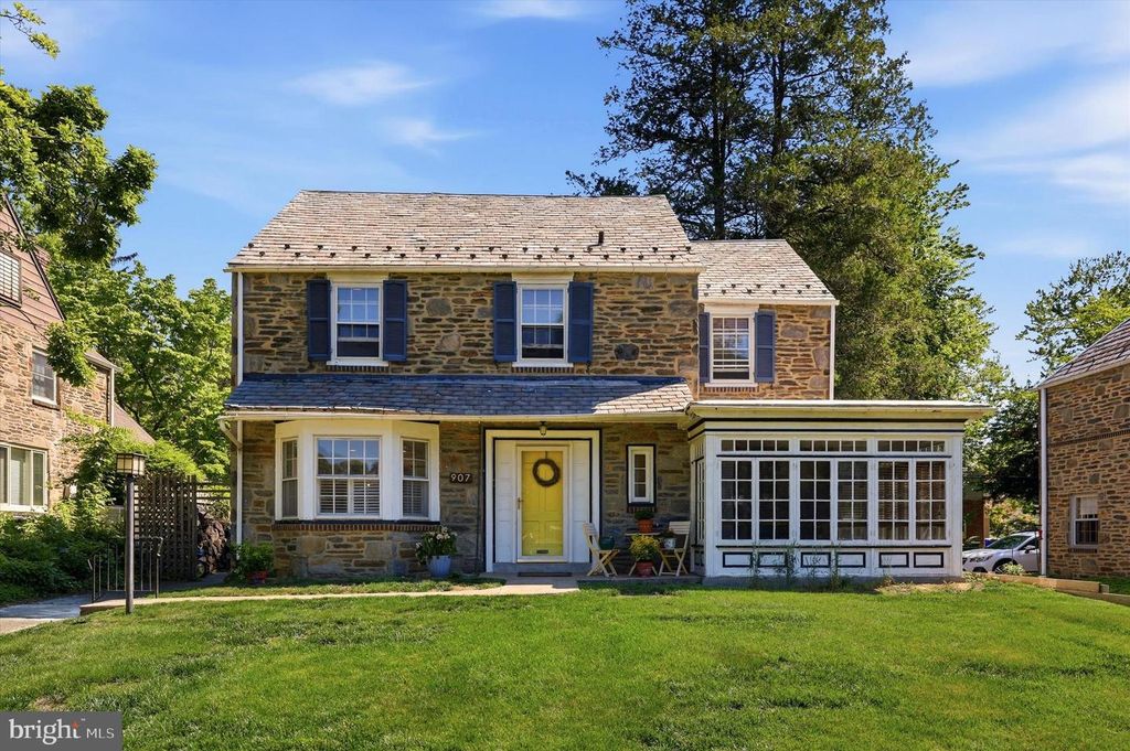 907 MELROSE AVE, Elkins Park, PA 19027
