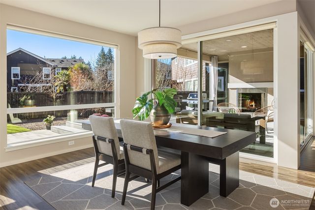 3829 NE 24th Court, Renton, WA 98056