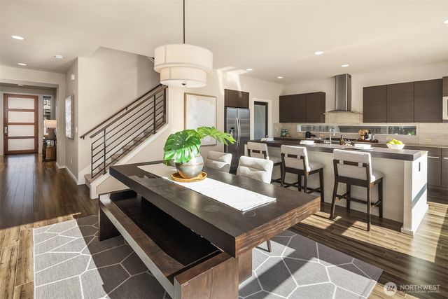 3829 NE 24th Court, Renton, WA 98056