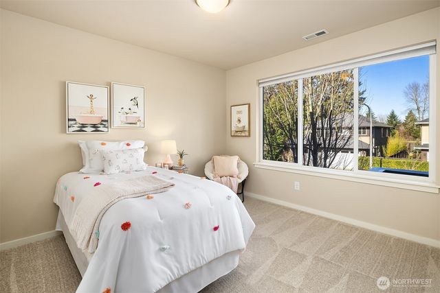 3829 NE 24th Court, Renton, WA 98056