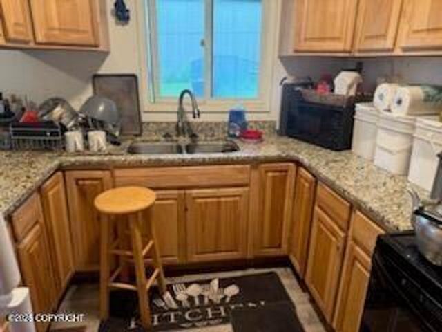 1808 W 47th Avenue, Anchorage, AK 99517