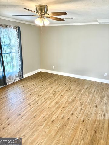 56 John Lovelace Road, Lagrange, GA 30241