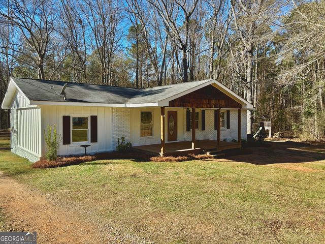 56 John Lovelace Road, Lagrange, GA 30241