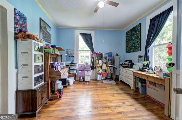 36 Shaw Street, Kingston, GA 30145