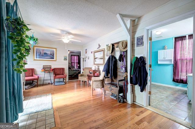 36 Shaw Street, Kingston, GA 30145
