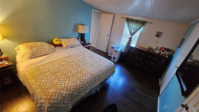 17492 Virginia City Drive, Conroe, TX 77306