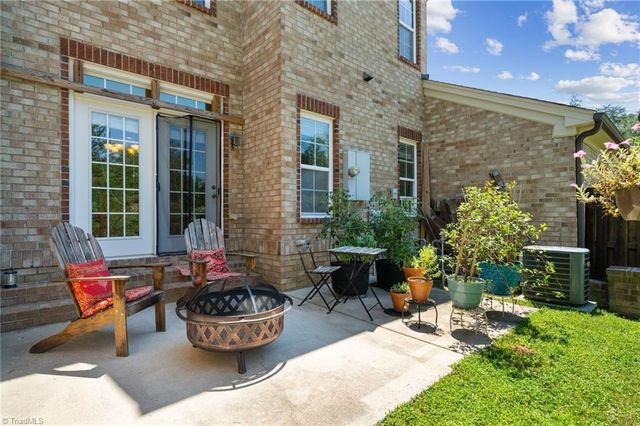 1171 Heritage Path Lane, Winston-salem, NC 27103
