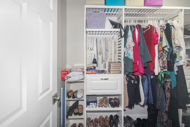 728 Kristin Drive, Normal, IL 61761