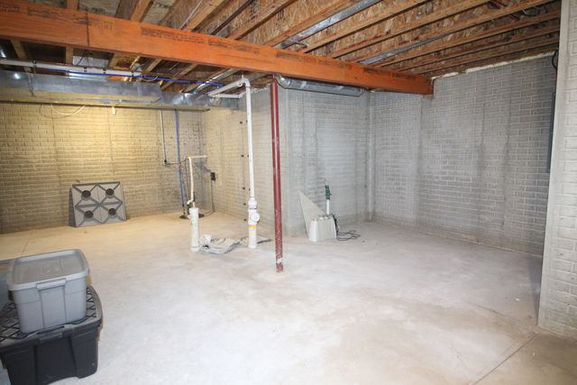 728 Kristin Drive, Normal, IL 61761