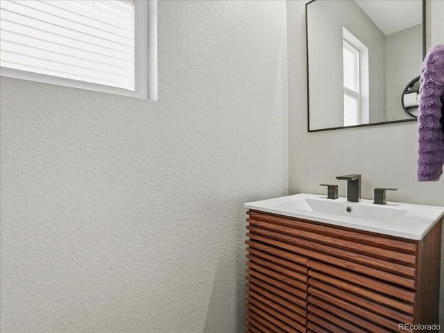 2099 Mountain Iris Dr, Erie, CO 80516