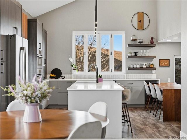 2099 Mountain Iris Dr, Erie, CO 80516