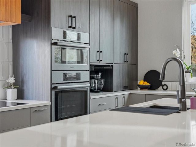 2099 Mountain Iris Dr, Erie, CO 80516