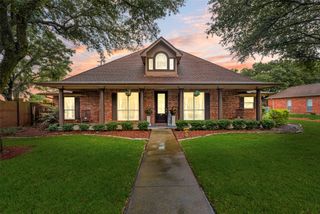 3001 Coventry Lane, Waxahachie, TX 75165