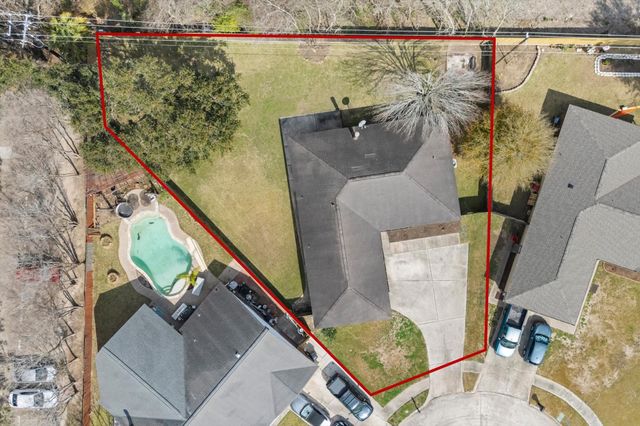 17815 Heritage Colony Court, Webster, TX 77598