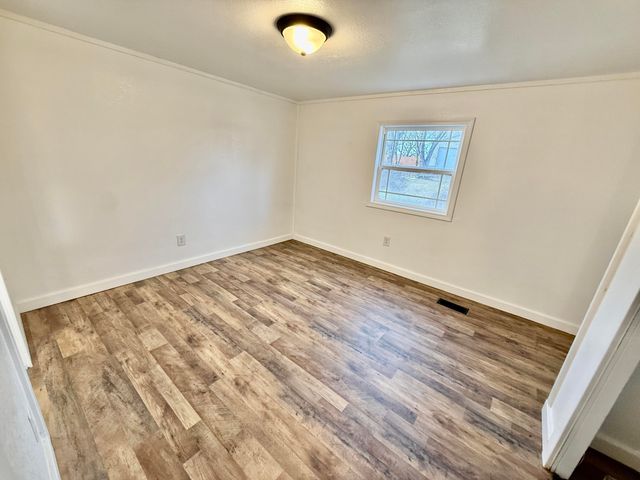 25271 S 606 Lane, Grove, OK 74344