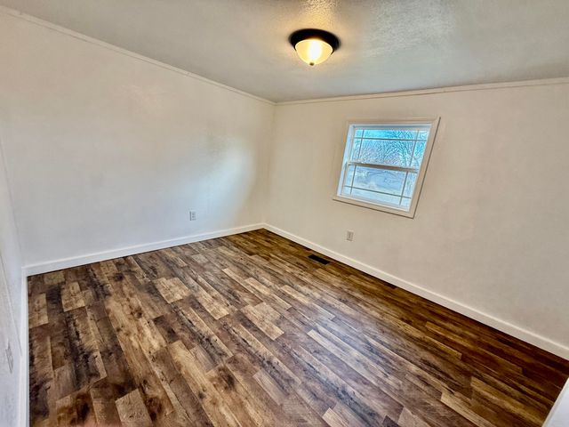 25271 S 606 Lane, Grove, OK 74344