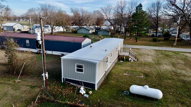 25271 S 606 Lane, Grove, OK 74344