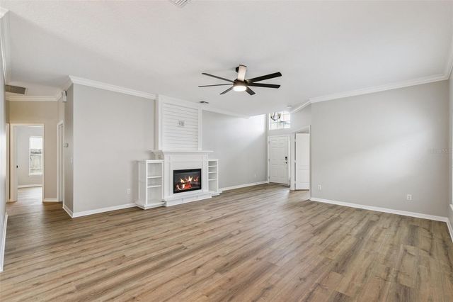 10513 LEADER LANE, Orlando, FL 32825