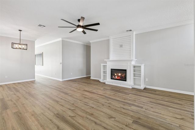 10513 LEADER LANE, Orlando, FL 32825