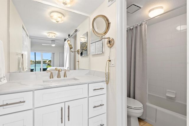 1345 MEDITERRANEAN DRIVE A105, Punta Gorda, FL 33950